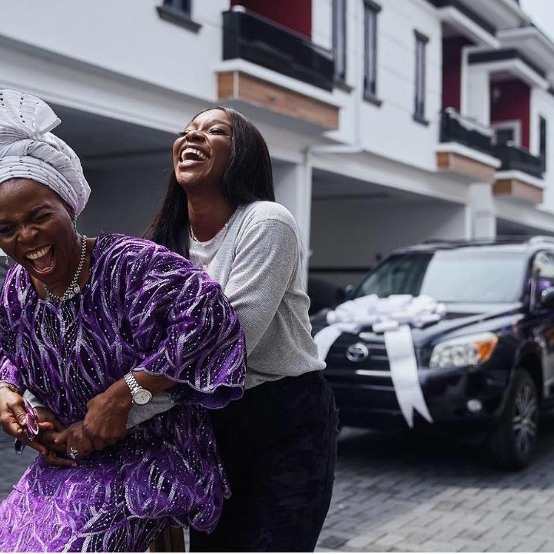 Tomike Adeoye Appreciates Mum with a Car Gift
